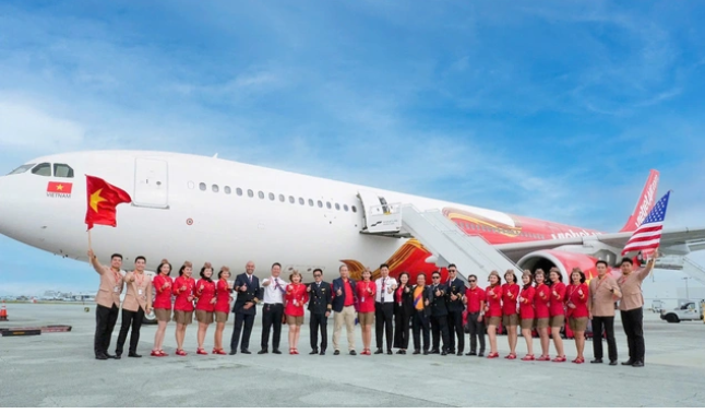 Chuyến bay chở gần 200 doanh nhân Việt Nam sang Mỹ đàm phán đã hạ cánh 5 abc