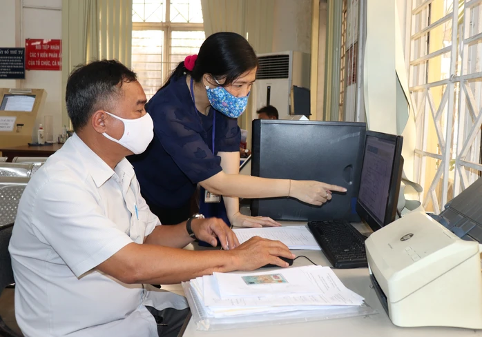 cong chuc quan binh thanh 1746834526960562671149