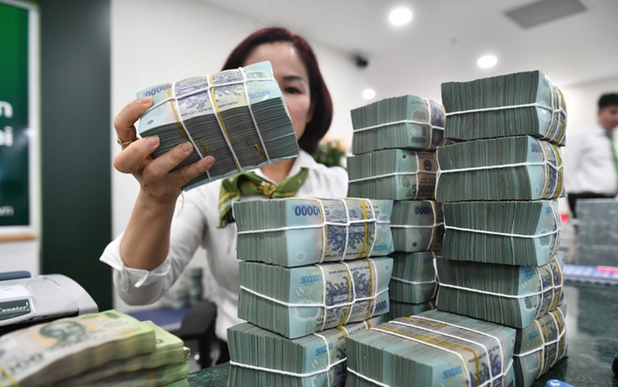 tien gui ngan hang 16270124368802044477390 1750426579893639381981 0 0 413 660 crop 1750426592643442413261