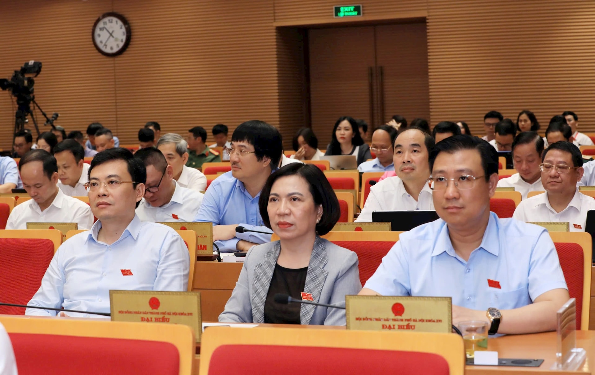 db1 1752078516629 17520785170631087553760